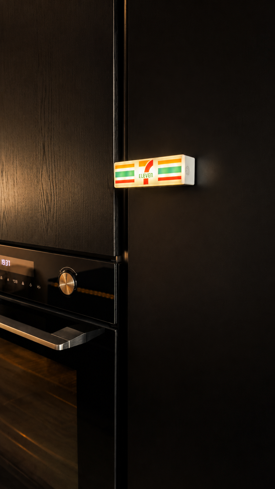 LED Koelkastmagneet  – Retro Azië Souvenir